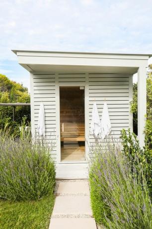 sauna independiente en el jardín