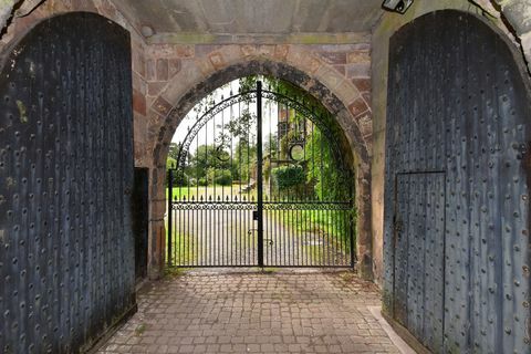 Castillo histórico está a la venta en Stoke on Trent