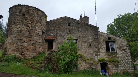 Chateau de Rosieres afuera