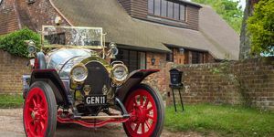 granero presentado en chitty chitty bang bang en venta en Oxfordshire