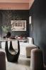 Recorre un elegante bar en casa interior / exterior de Jean Liu