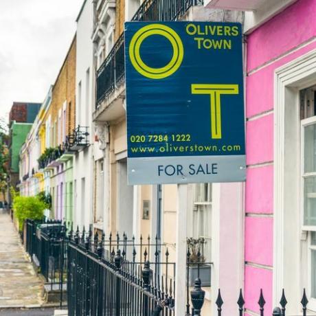 Casa en venta en la calle colorida en Camden, Londres