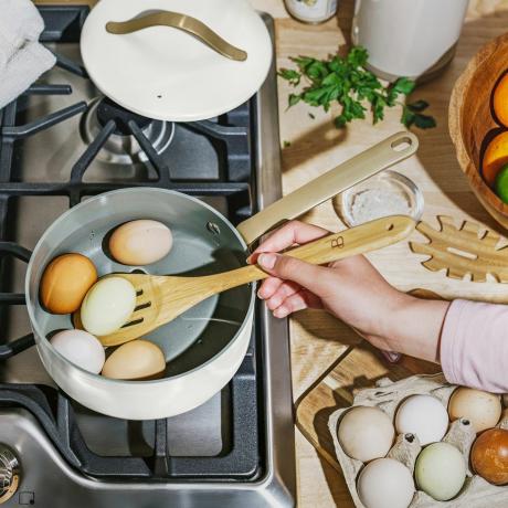 Drew Barrymore hermosos utensilios de cocina