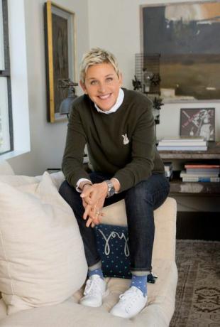 Ellen DeGeneres - ED Hecho a mano por Royal Doulton Collection