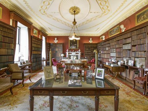 Broughton Hall - Yorkshire - biblioteca - cottages.com