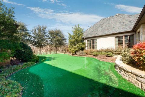 4649 St Laurent Ct - Selena Gomez - golf - Christie’s International Real Estate