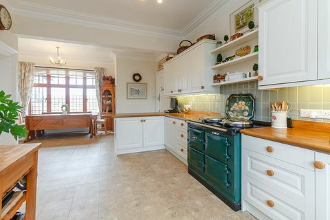 Sastres - Shillingford Court - Oxfordshire - cocina - Savills