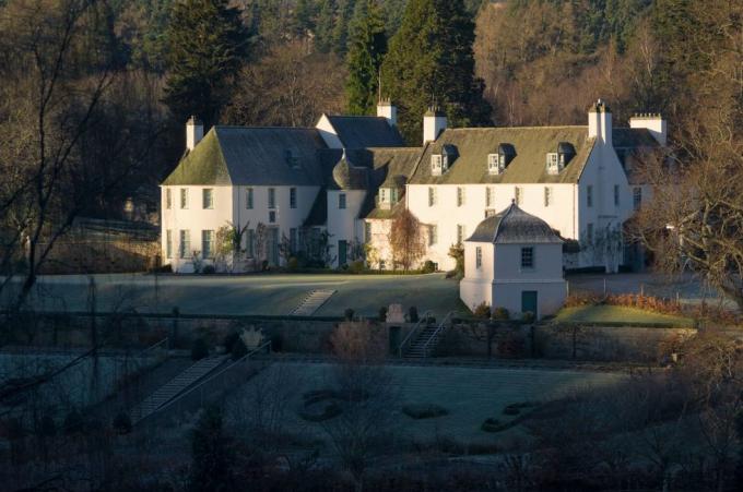 birkhall house, residencia real del rey carlos en escocia