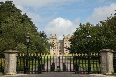 la reina, mudarse, palacio de buckingham, castillo de windsor