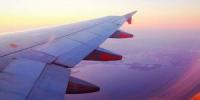 Según un estudio, puede evitar enfermarse en los aviones si se sienta en un asiento junto a la ventana