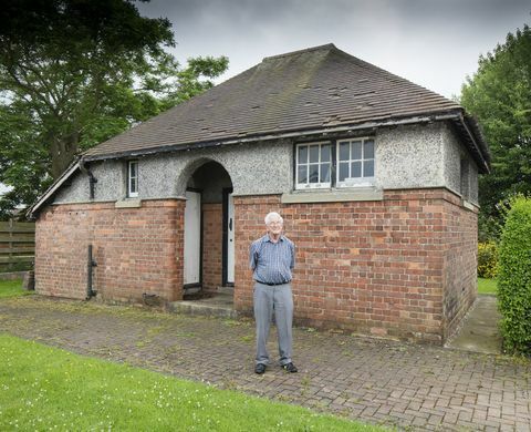 Se han enumerado cinco lugares fascinantes para conmemorar los 70 años de protección de los extraordinarios edificios históricos de Inglaterra.