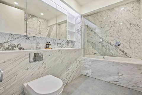 Holmes Studio - Kentish Town - baño - Stone Real Estate