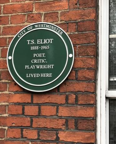 TS Eliot Green Plaque Crawford Mansiones