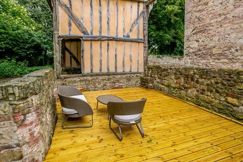 alquila esta encantadora propiedad de estilo tudor en el norte de yorkshire