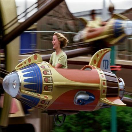 mejores fotos de disney tomorrowland