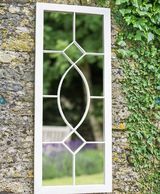 Espejo de jardín rectangular de metal crema alto
