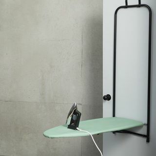 Tabla de planchar Steel Over The Door, negro y menta