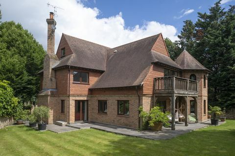 casa de campo única en venta en kingston upon thames