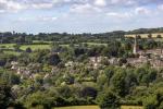 Nick Knowles reduce el tamaño de la casa a la pequeña cabaña en los Cotswolds