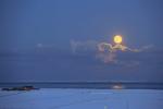 Una luna llena y fría y una lluvia de meteoritos iluminarán el cielo este fin de semana