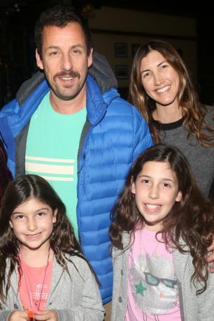 celebridades visitan Broadway el 23 de marzo de 2016