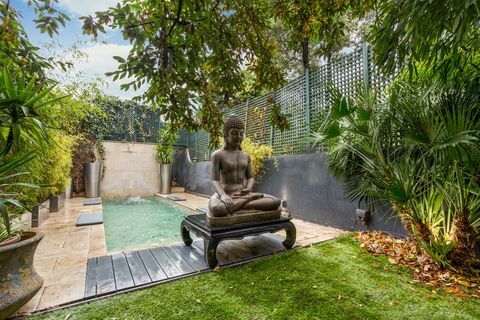 Casa en venta en Londres con piscina rara y única
