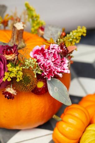 Cómo convertir una calabaza en un florero