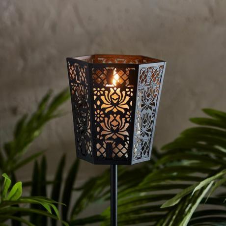 Luz de estaca de jardín Yasmine con vela TruGlow®