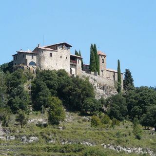 Castillo medieval para 16 personas.