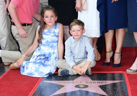 Jennifer Garner honrada con una estrella en el Paseo de la fama de Hollywood