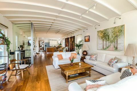 Penélope, casa flotante en venta en Londres