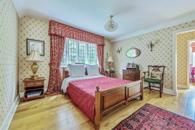 casa de la infancia de george orwell en venta