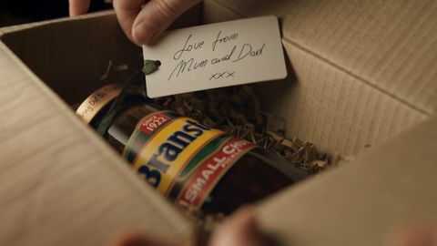 branston presenta una emotiva campaña navideña para 2020