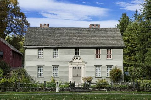 Misión Histórica Casa originalmente ocupada por el Reverendo