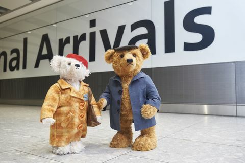 Steiff - Sr. y Sra. Bair en la llegada de Heathrow