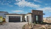 Bobby Berk diseñó estas casas de Arizona y están a la venta