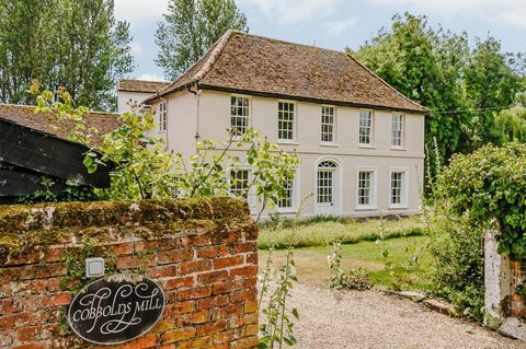 Molino de Cobbolds - Suffolk - Carter Jonas - puerta