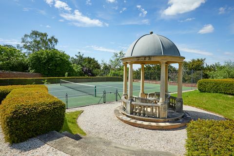 casa de campo de robbie williams, compton bassett house, en venta en wiltshire