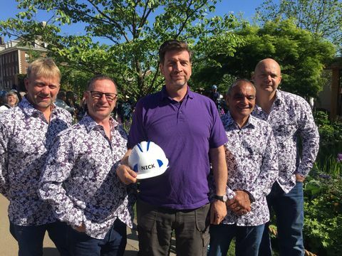 BBC DIY SOS Nick Knowles jardín