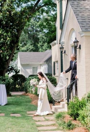 una boda en casa organizada por cada vez más bodas y eventos