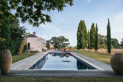 Propiedad, Piscina reflectante, Piscina, Finca, Casa, Árbol, Edificio, Villa, Arquitectura, Jardín, 