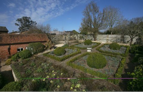 Casa de campo catalogada de grado ii con raras marcas de brujas grabadas en el interior para la venta en Oxfordshire